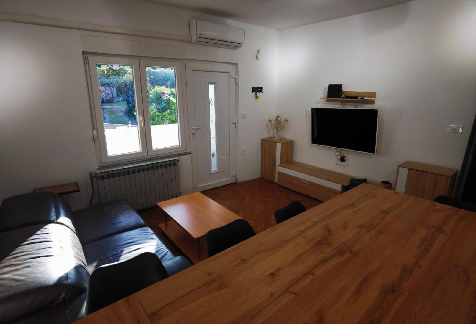 Apartments Dijana 수페타르스카 드라가 외부 사진